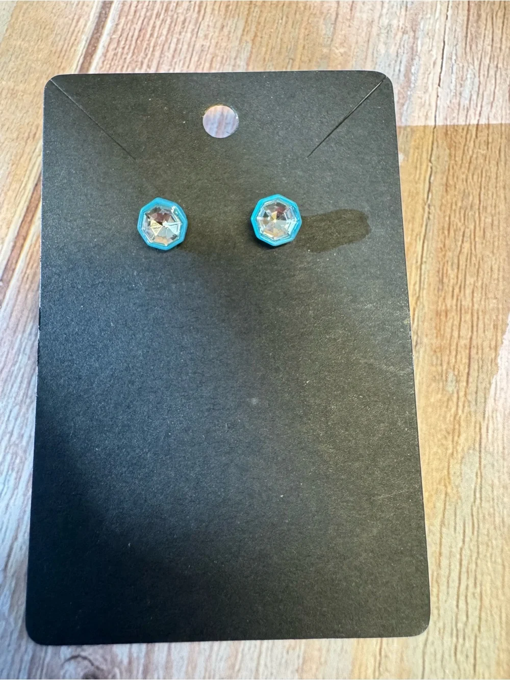 Like New Set of 3 Hexagon Earrings Item #PHK7816